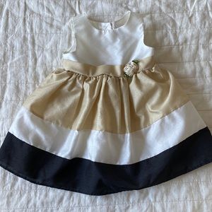 George Color Blocked Neutral Formal Dress Size 24 Months